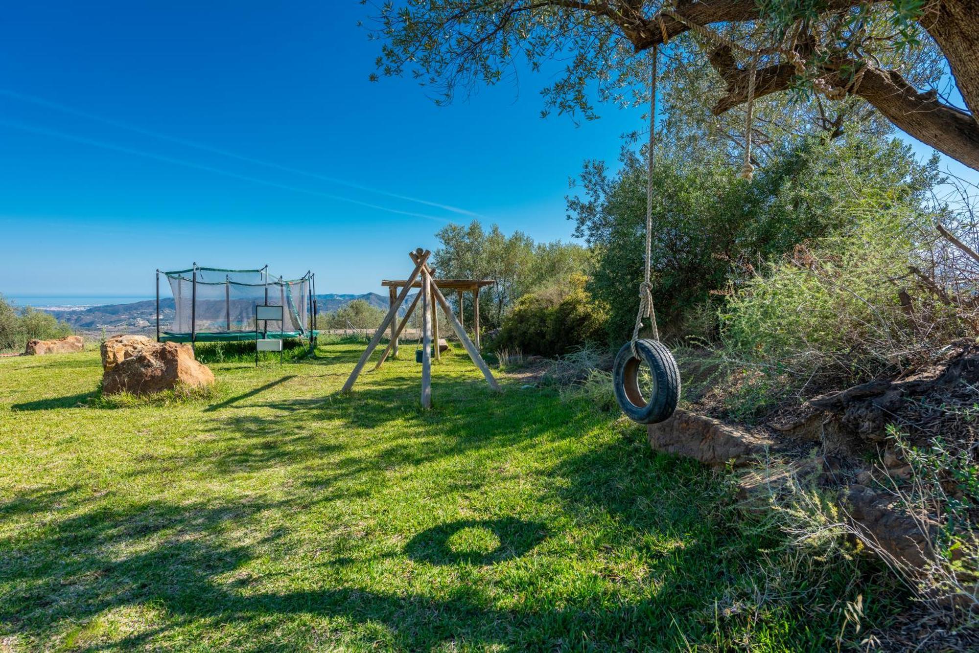 Cantueso Holiday Park Periana Exterior foto