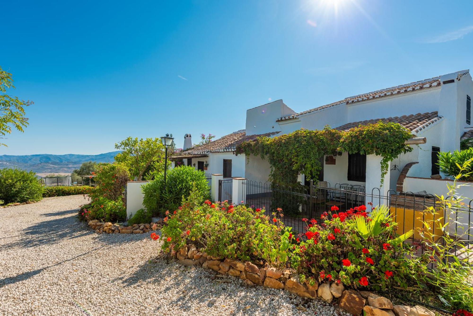 Cantueso Holiday Park Periana Exterior foto